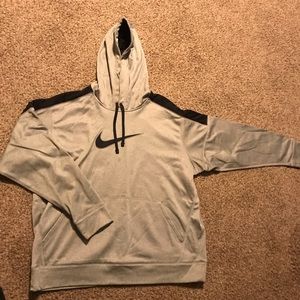 Nike men’s hoodie
